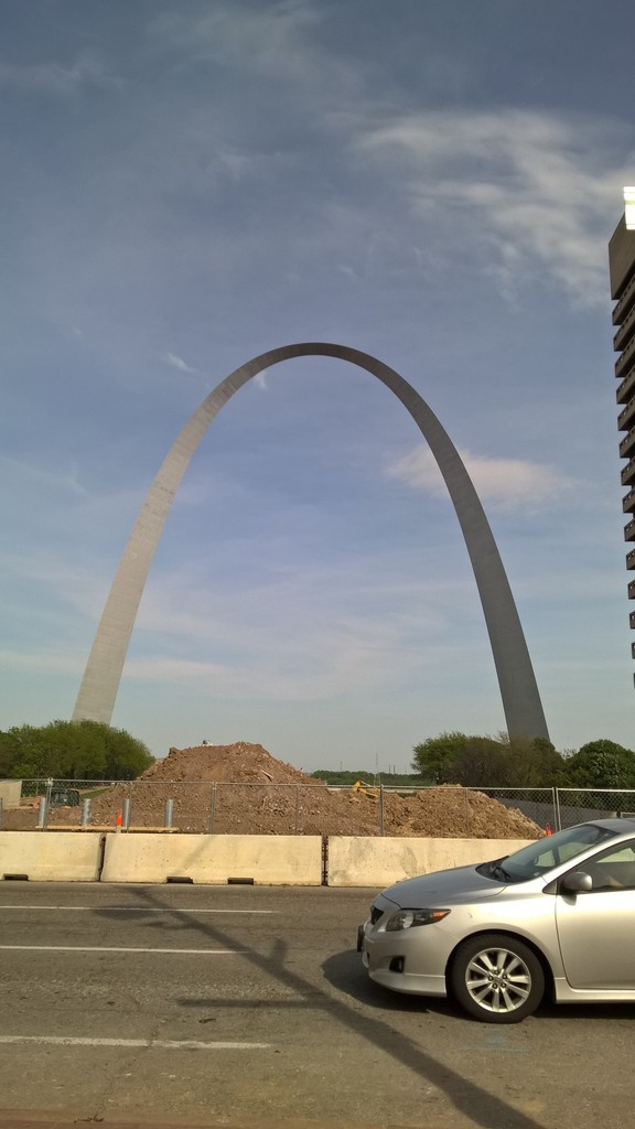 The Gateway Arch complete with scenic dirt.